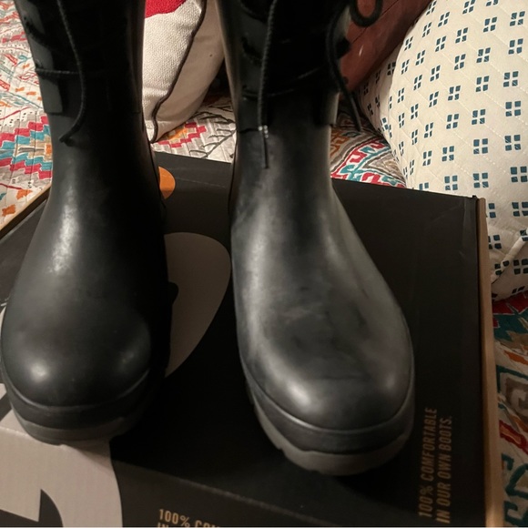 Bogs Black Amelia Lace-Up Rain Boot - Women 11 100% Waterproof - Picture 8 of 16